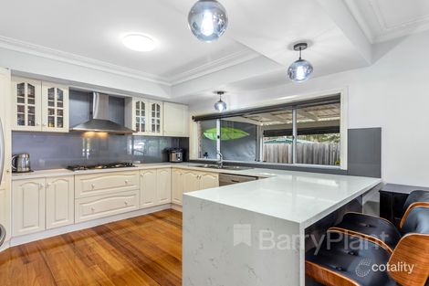 Property photo of 18 Armagh Crescent Wantirna South VIC 3152