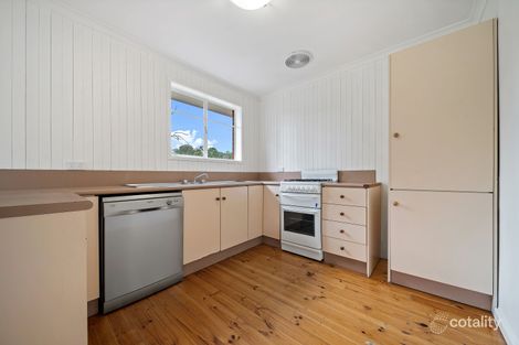 Property photo of 28 Woodger Parade Karabar NSW 2620