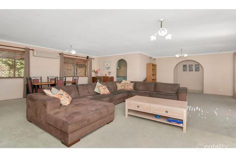 Property photo of 21 Peppertree Street Sinnamon Park QLD 4073