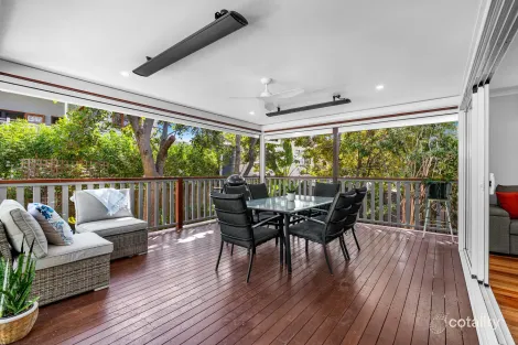 Property photo of 168A West Avenue Wynnum QLD 4178