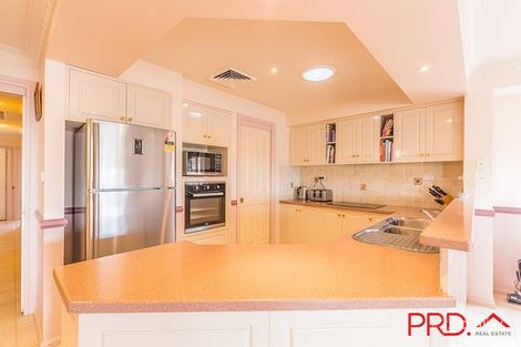 Property photo of 6 Kurria Close Hillvue NSW 2340