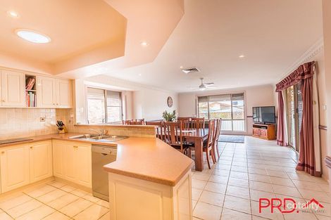 Property photo of 6 Kurria Close Hillvue NSW 2340