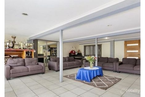 Property photo of 99 Samsonvale Road Strathpine QLD 4500