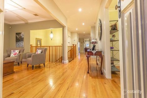 Property photo of 71 Parkside Rise Craigieburn VIC 3064