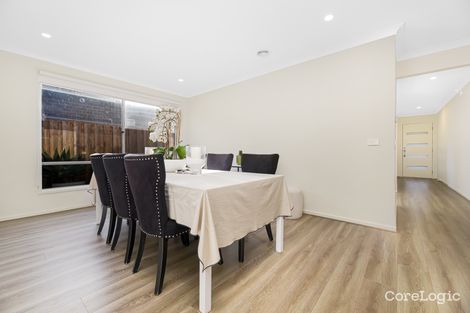 Property photo of 13 Ippudo Way Clyde North VIC 3978