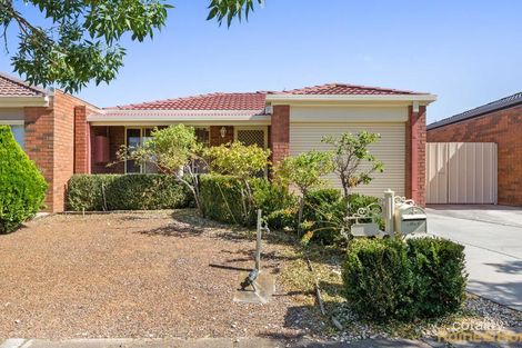 4 Woodbridge Pl, Burnside, VIC 3023