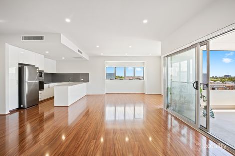 Property photo of 303/27 Llewellyn Street Merewether NSW 2291