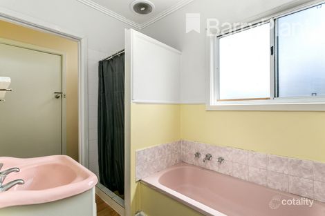 Property photo of 60 First Avenue Rosebud VIC 3939