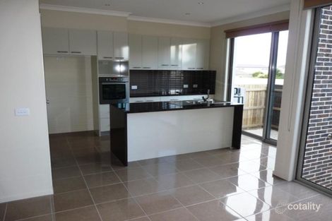 Property photo of 2 Alston Court Warrnambool VIC 3280