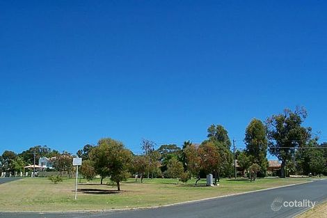 11 Turriff Rd, Floreat, WA 6014