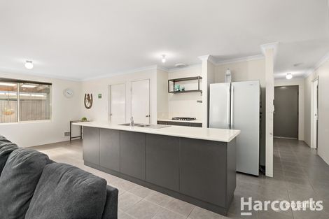 Property photo of 9 Jiri Lane Wannanup WA 6210