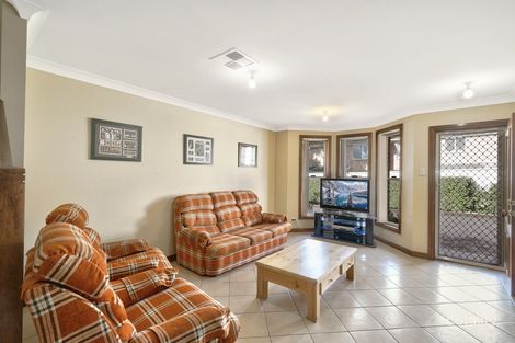 Property photo of 2/42 Old Hume Highway Camden NSW 2570