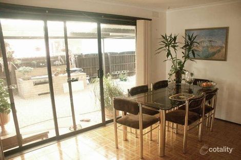 Property photo of 42 Pottenger Way St Albans VIC 3021