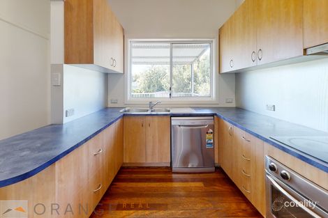Property photo of 18 Fox Avenue Orange NSW 2800
