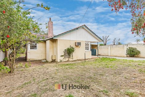 Property photo of 6 Grinstead Way Balga WA 6061