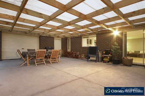 Property photo of 12 Iriswells Close Tooradin VIC 3980