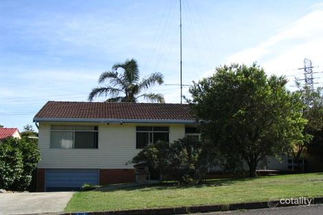 17 Granada Ave, Macquarie Hills, NSW 2285