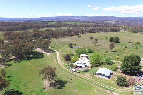559 Beechworth-Chiltern Rd, Beechworth, VIC 3747