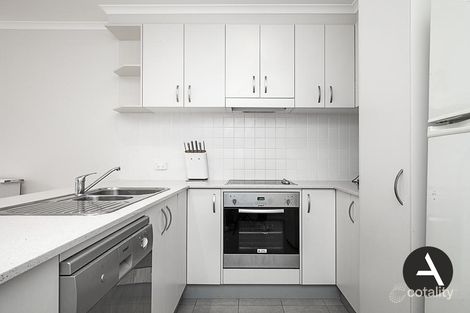 Property photo of 13/10 Coolac Place Braddon ACT 2612