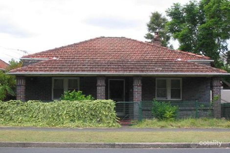 31 Undercliffe Rd, Earlwood, NSW 2206