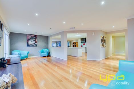 Property photo of 9 Azure Drive Tarneit VIC 3029
