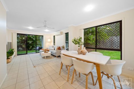 Property photo of 10 Emerald Place Mitchelton QLD 4053