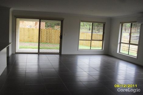 Property photo of 15 Bellflower Crescent Mount Cotton QLD 4165