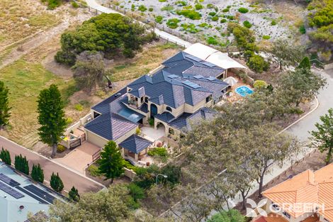20 Hayman Rtt, Halls Head, WA 6210