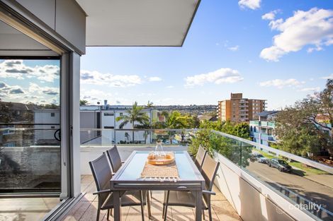 Property photo of 3/82 Howard Avenue Dee Why NSW 2099