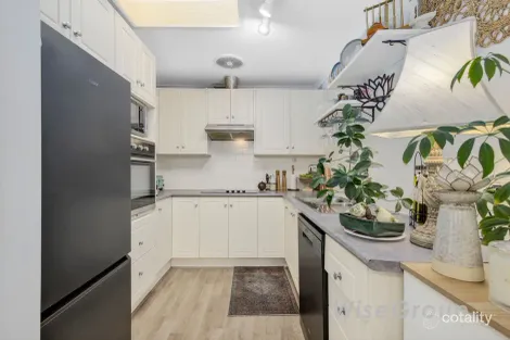 Property photo of 23/132 Somerville Road Hampton Park VIC 3976