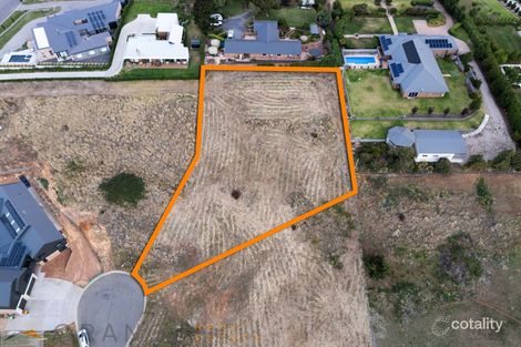 Property photo of 68 Connemara Drive Orange NSW 2800