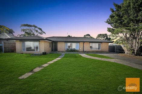 Property photo of 10 Gainsborough Place Melton West VIC 3337