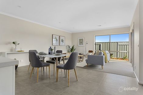 Property photo of 90/2 Rochester Parade Cranbourne East VIC 3977
