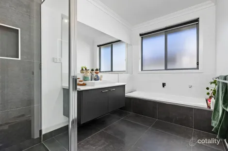 Property photo of 8 McCallum Street Lucas VIC 3350