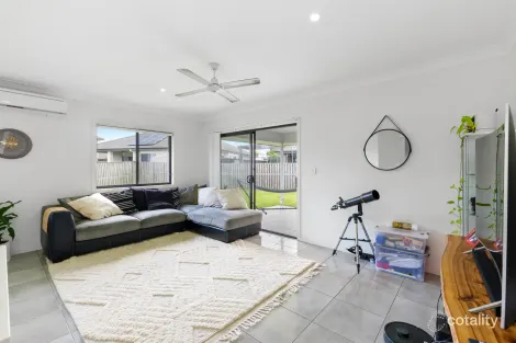 Property photo of 97 Beaumont Drive Pimpama QLD 4209