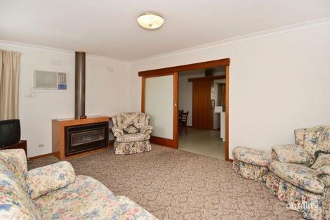 Property photo of 11 Marathon Avenue Hamlyn Heights VIC 3215