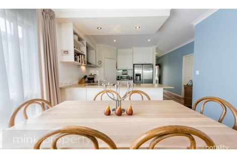 Property photo of 12 Ellis Place Mountain Creek QLD 4557