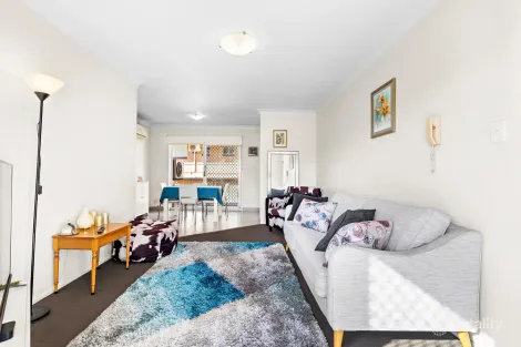 Property photo of 20/7 Main Avenue Coorparoo QLD 4151