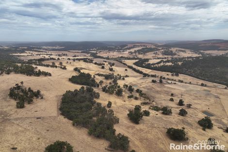 6252 Harvey-Quindanning Rd, Lower Hotham, WA 6390