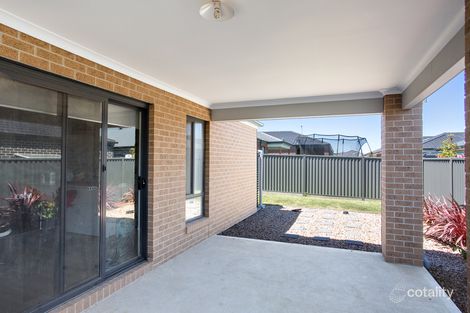Property photo of 68 Canopy Avenue Alfredton VIC 3350