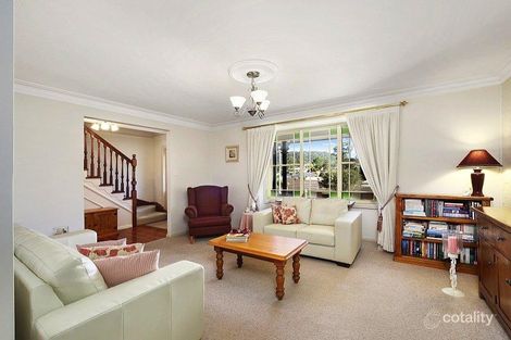 Property photo of 38 Dalgety Crescent Green Point NSW 2251