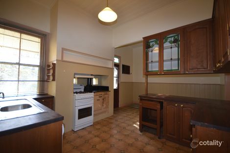 Property photo of 55 Honeysuckle Street Bendigo VIC 3550