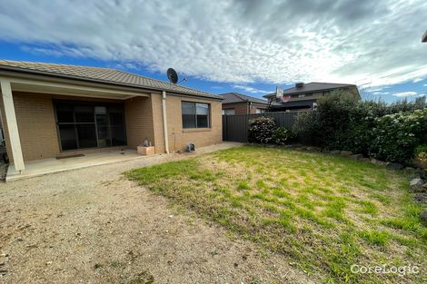 Property photo of 9 Springwood Terrace Manor Lakes VIC 3024