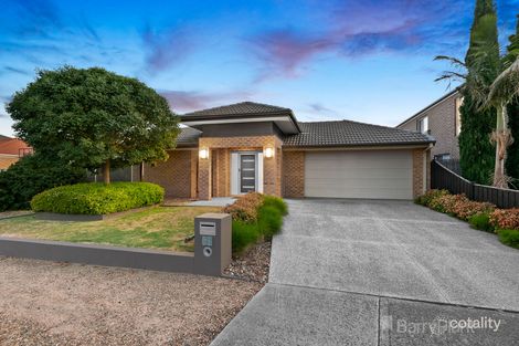 Property photo of 28 The Springs Close Narre Warren South VIC 3805