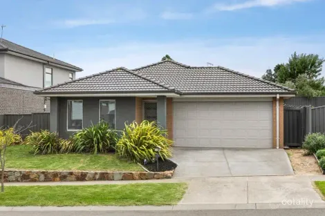 18 Charm Rd, Greenvale, VIC 3059