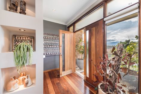 Property photo of 25 Carr Crescent Wanniassa ACT 2903