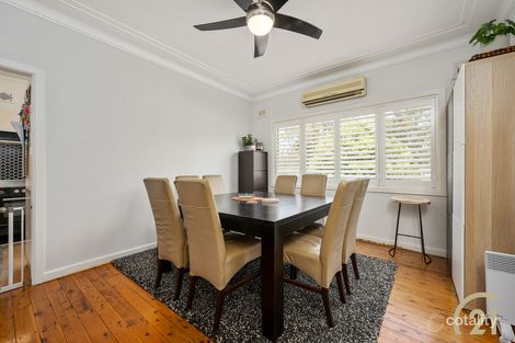 Property photo of 40 Waterside Crescent Carramar NSW 2163