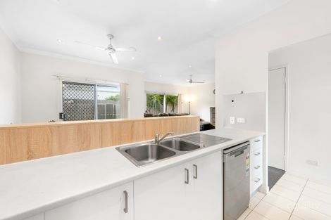 Property photo of 10/10 Nothling Street New Auckland QLD 4680