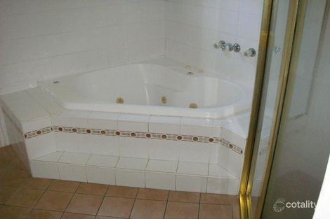 Property photo of 20 Brooke Avenue Killarney Vale NSW 2261