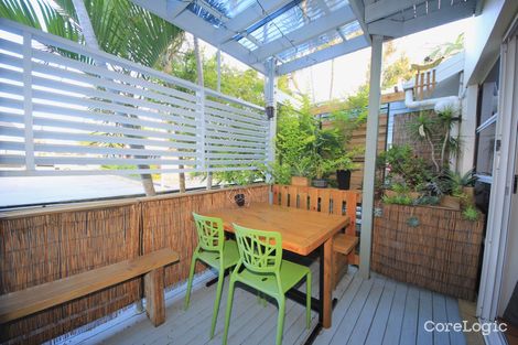 Property photo of 29/16 Crescent Avenue Mermaid Beach QLD 4218